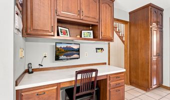 37 Valerie Dr, Bolton, CT 06043