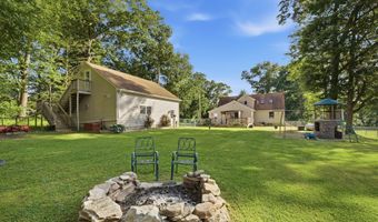 141 Hop River Rd, Coventry, CT 06238