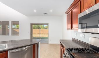 12160 W CHASE Ln, Avondale, AZ 85323