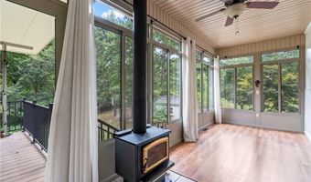 17 Foster Ln, Bella Vista, AR 72715