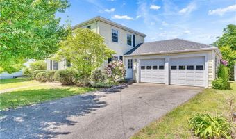 172 Hoyt Ave, East Providence, RI 02916