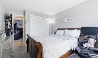 190 Springwood Dr, Avon, IN 46123