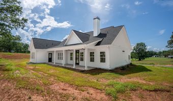 135 Oak Terrace Dr, Baldwin, GA 30511