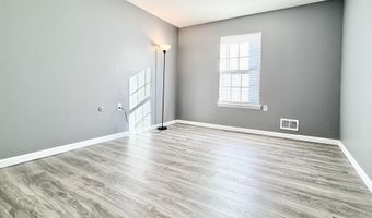 304 Wellington Pl, Aberdeen, NJ 07747