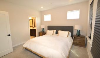 22790 TAWNY PINE Sq, Ashburn, VA 20148
