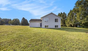 1796 River Bend Dr, Allegan, MI 49010