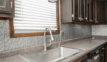 4825 Sycamore St, Aldrich, MO 65601