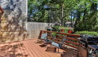 20 Roundhouse Rd 20, Bourne, MA 02532
