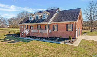 75 Pebble Brook Dr, Albertville, AL 35951