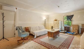 244 Mcmahon Ln, Bakersville, NC 28705