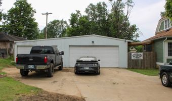 703 S 5th St, McAlester, OK 74501