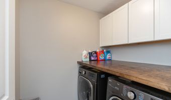 2473 Commons Ct, Avon, IN 46123