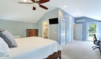 63 Pendar Rd, North Kingstown, RI 02852
