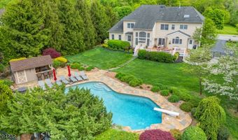 71 Canterbury Way, Bernards Twp., NJ 07920