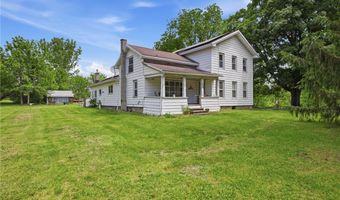 9328 Foote Rd, Akron, NY 14001