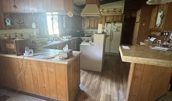 407 N Magnolia St, Attica, KS 67009