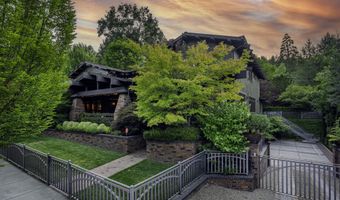 99 Granite St, Ashland, OR 97520