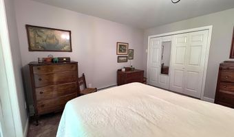 495 Fairview St, Bennington, VT 05201
