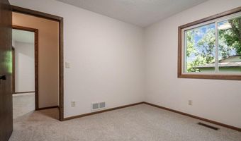 5445 Large Ave NE, Albertville, MN 55301
