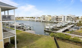 108 N Kinston Ave, Atlantic Beach, NC 28512