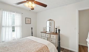 3569 James Ln, Alexandria, KY 41001