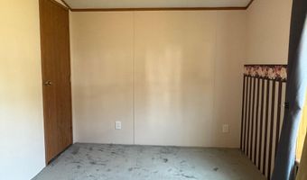 6 Daniel Dr, Belfast, ME 04915