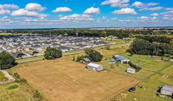 318 SKYBLUE Ln, Auburndale, FL 33823