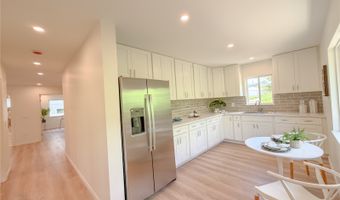 47-376 Ahuimanu Rd D, Kaneohe, HI 96744