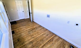 1014 Eckart Ave, Auburn, IN 46706