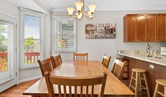 1196 Edgewater Ln, Antioch, IL 60002
