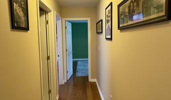 355 Oregon Rd, Cheshire, CT 06410