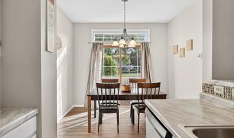 15511 Gateway Path 132, Apple Valley, MN 55124