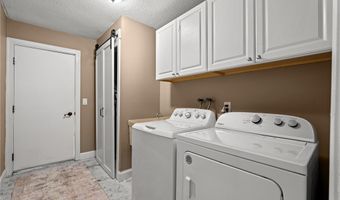 10121 Crows Nest Cv, Aurora, OH 44202