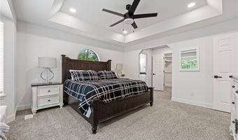5 Dunvegan Ln, Bella Vista, AR 72715