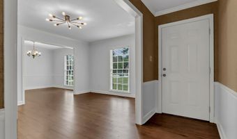 1904 Chatham Dr, Albany, GA 31721