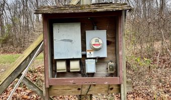 16749 Mush Run Rd, Athens, OH 45701