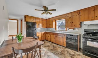 26 Barnum Rd, Danbury, CT 06811