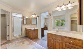 1 Berrydale Ln, Bella Vista, AR 72715