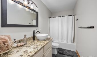 1955 Augusta Valley Ln SE, Ada, MI 49301