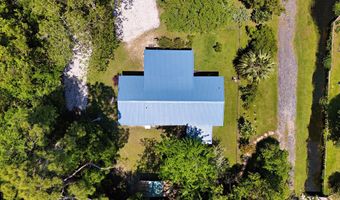 250 Bobby Cato St, Apalachicola, FL 32320