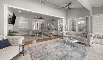 18155 Creek Hollow Rd, Baton Rouge, LA 70817