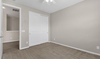 2477 W MARKET Pl 34, Chandler, AZ 85248