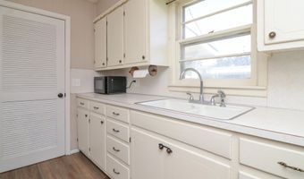 308 W Ellwood Blvd, Anton, TX 79313