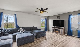 6479 Kodiak Dr SE, Alto, MI 49302