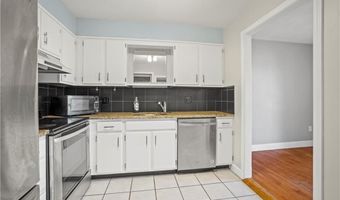 196 Old River Rd 5F, Lincoln, RI 02865