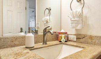 2430 S Kihei Rd 206, Kihei, HI 96753