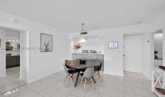 20515 E Country Club Dr 2146, Aventura, FL 33180