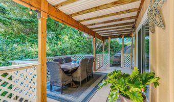 283 S DOLPHIN St, Rockaway Beach, OR 97136