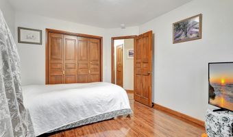 1823 Beaver Pl, Anchorage, AK 99504
