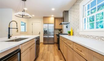 3082 CORBIN Ave, Decatur, GA 30034